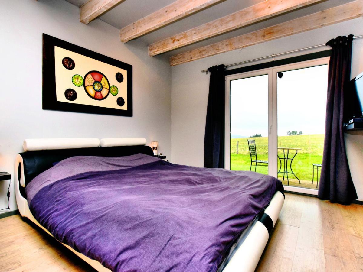 Beautiful Villa With Heated Outdoor Pool Manhay Exterior foto